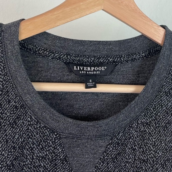 NWT Liverpool Puff Sleeve Houndstooth Print Sweatshirt Black/Grey - Picture 5 of 8